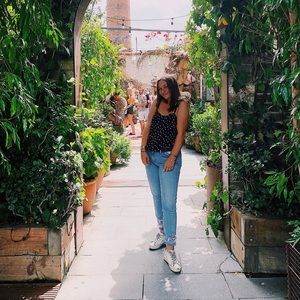 Meet your Posher, Samantha